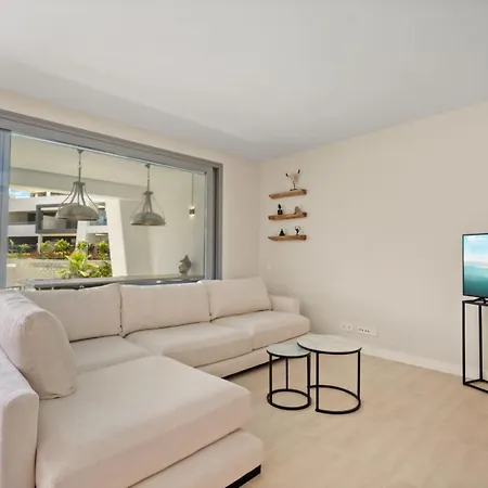 Vanian Gardens Apartment